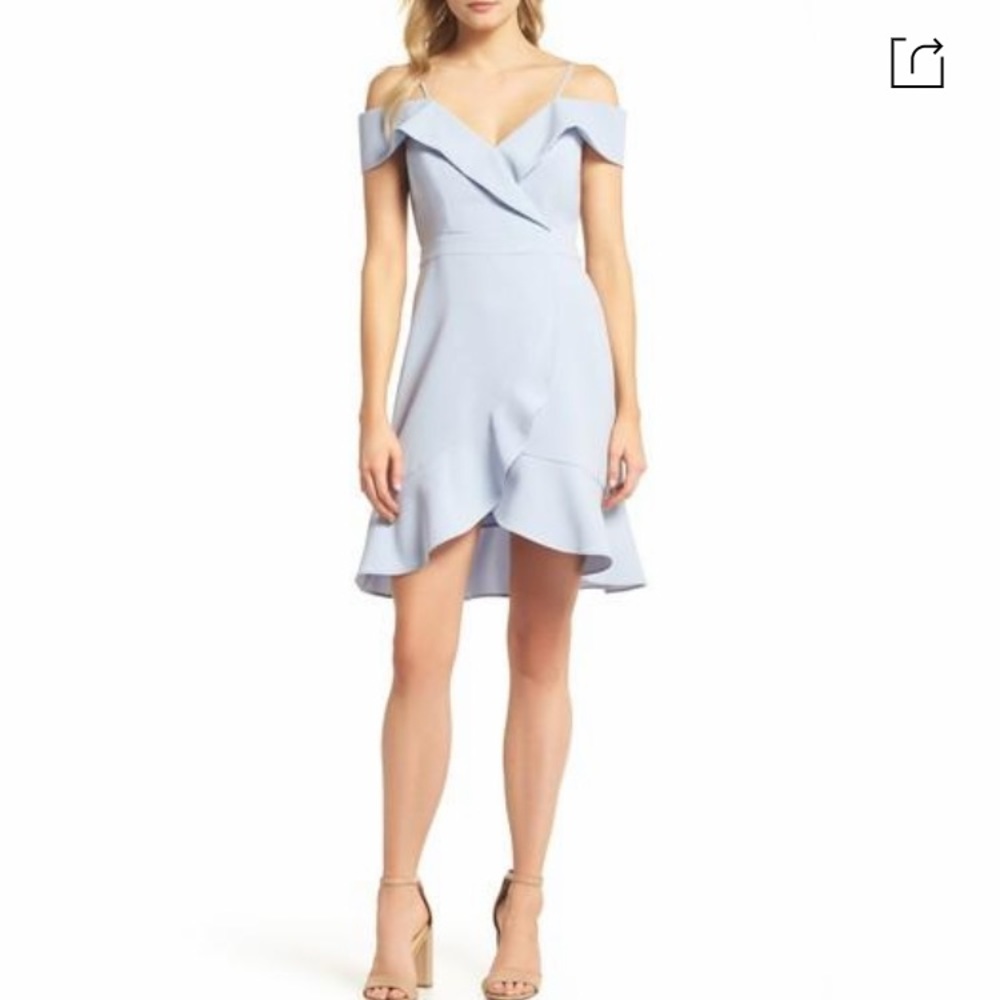 ADELYN RAE
Cold Shoulder Ruffle Sheath Dress
